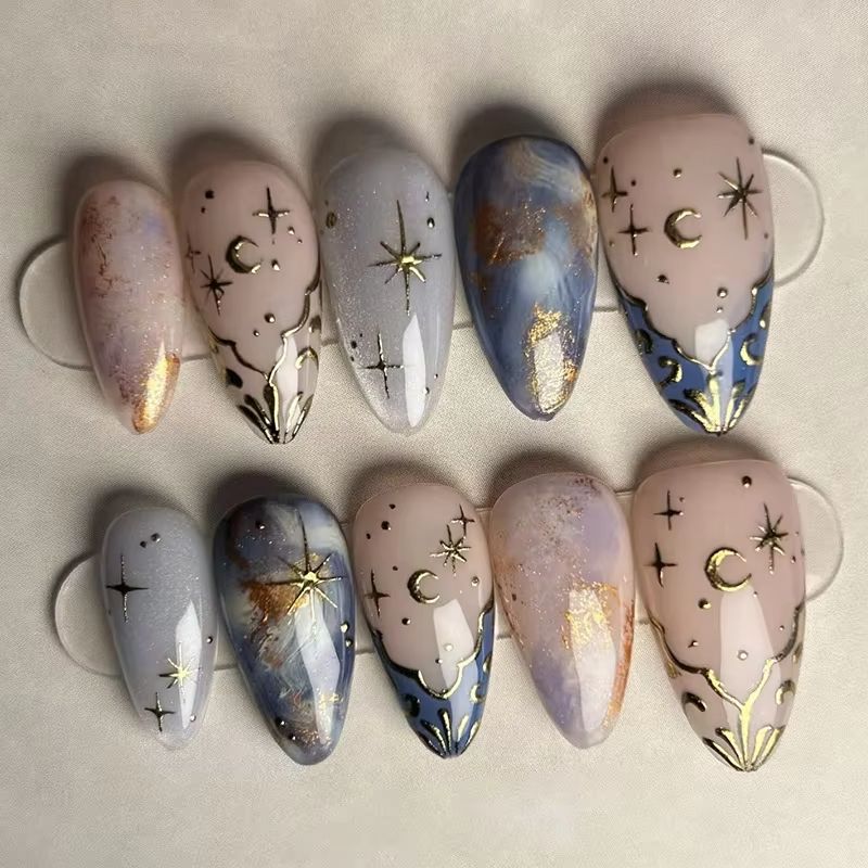 Nail Art French Nails - Zestaw 24 szt. krótkich, migdałowych paznokci,