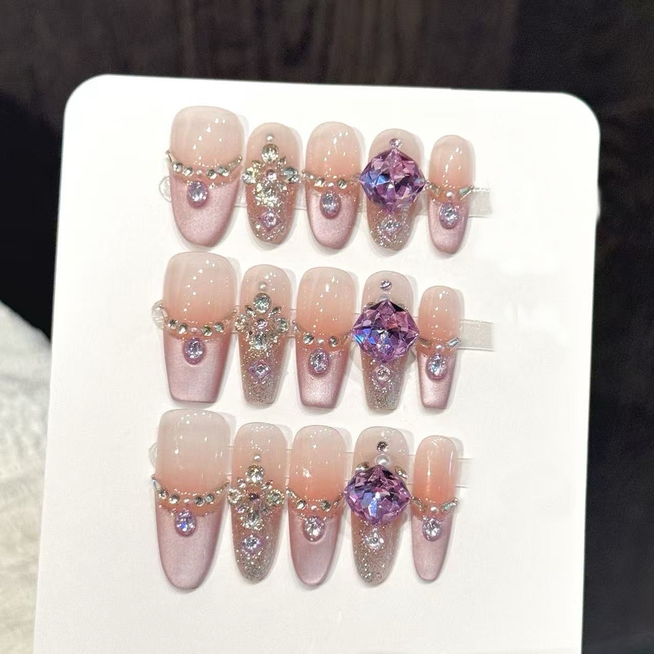 Nail Art French Nails - 10 szt. Ręcznie Prasowane Paznokcie w