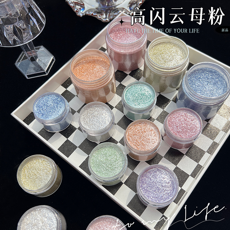 Proszek Mika Syreni Diamentowy – Nail Art Overlay recenzja i cena