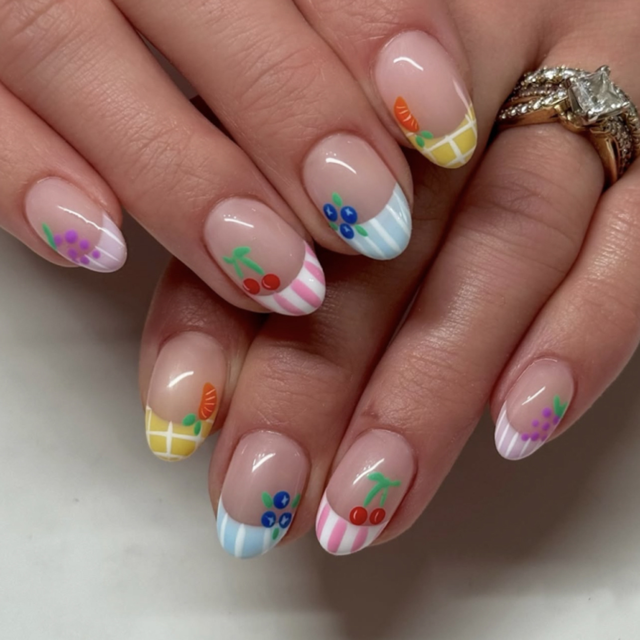 24Pcs Proste migdałowe końcówk – Nail Art Fake Nails recenzja i cena