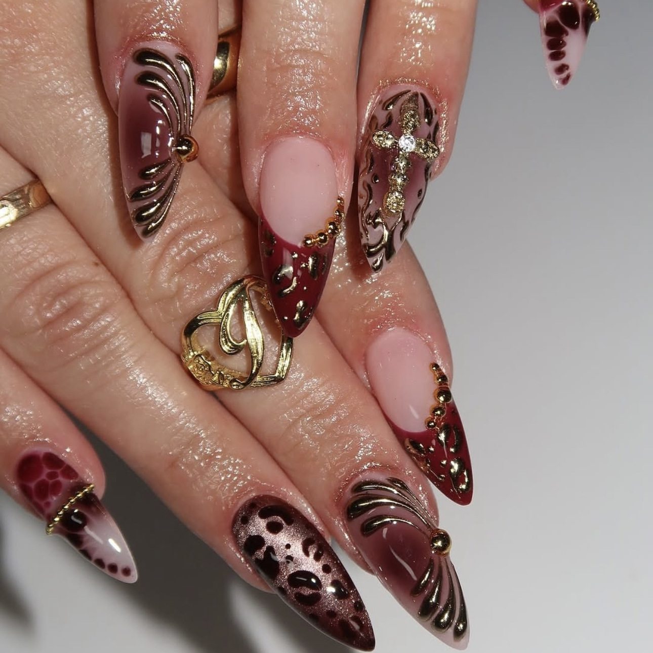 Gradientowe sztuczne paznokcie – Nail Art Red recenzja i cena