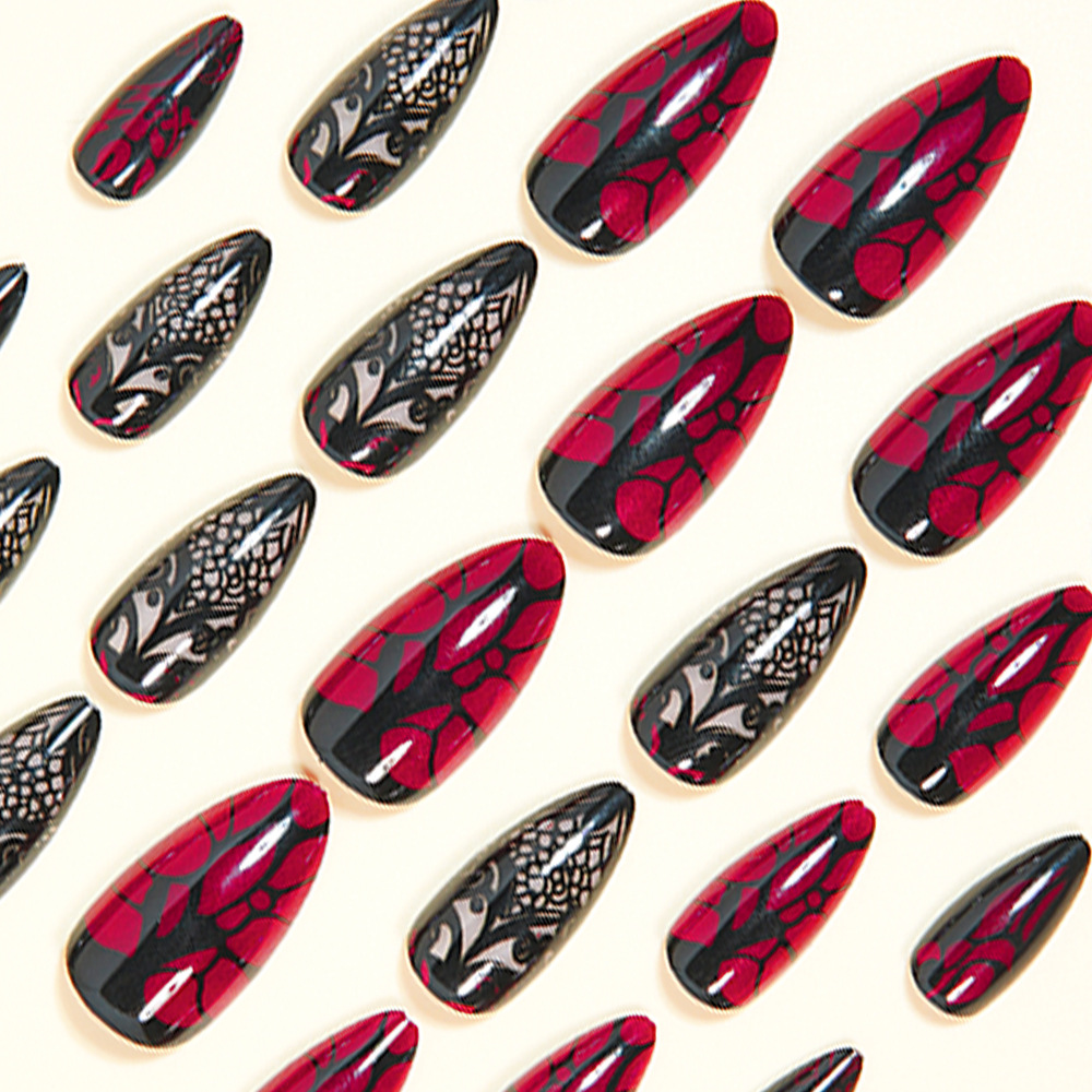 Średnie sztuczne paznokcie dla – Nail Art Red recenzja i cena