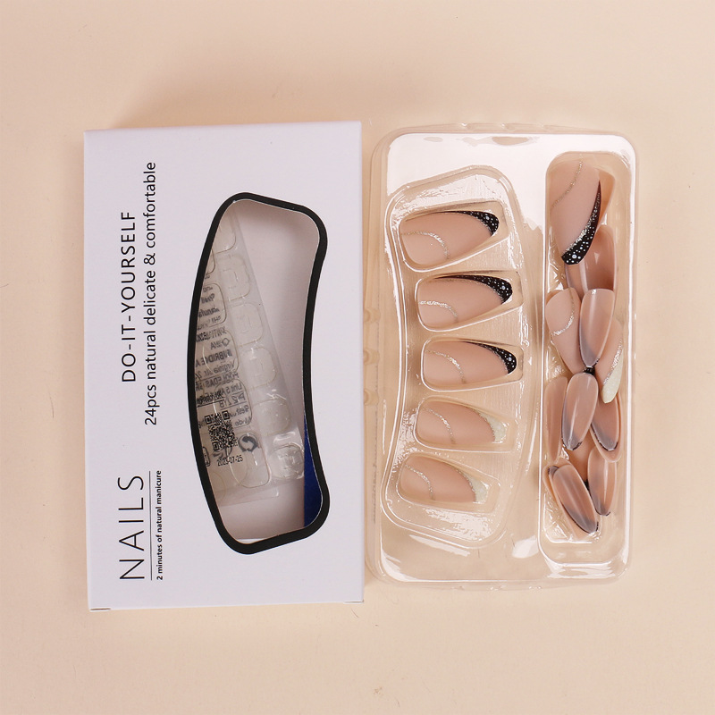 24 sztuki francuskich, nakleja – Nail Art Fake Nails recenzja i cena